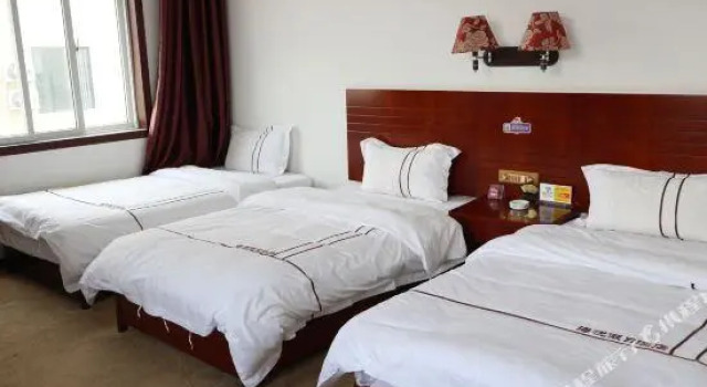 Serene Holiday Hotel, Boek Hotel Hotels in Yunnan met parkeren, Parkeren