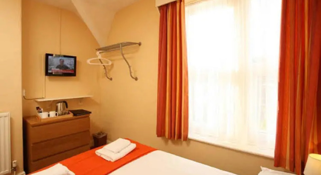 The Avala Guesthouse, Забронировать Отель Отели Кардиффа 3 звезды, рядом с St Martin's Church, 3*