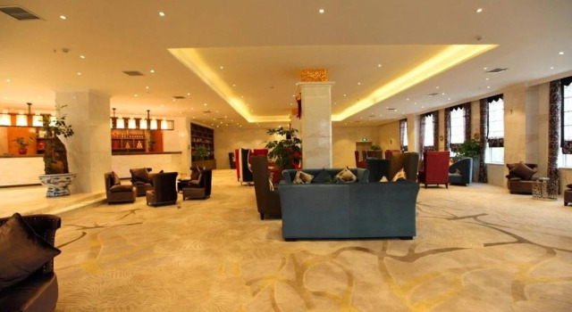 Century Garden Hotel, Buchen Sie Hotel Qujing Yunnan