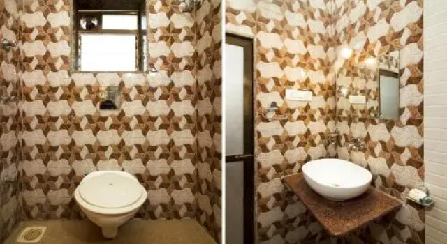 Oyo 27851 Hotel Xpress, Забронировать Отель Асангаон штат Махараштра