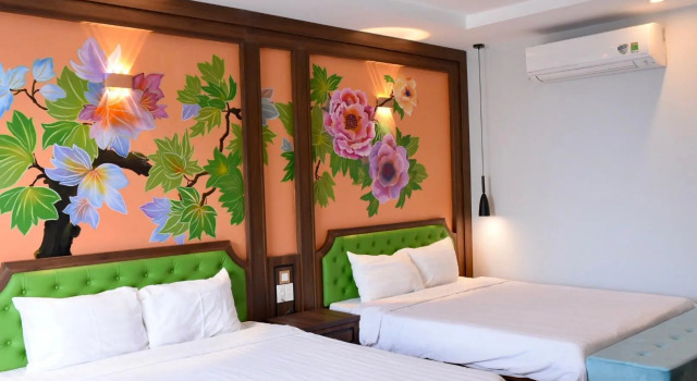 Семейный номер Standard с балконом Jade Scene Hotel