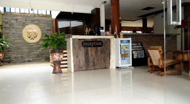 Kampong Tourist