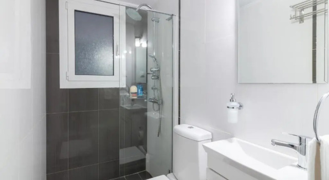 Zeus by Heloni Apartments, Забронировать Апартаменты/квартира Неос-Космос Афины, рядом с Холм Филопаппос