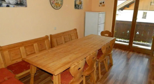 Апартаменты с балконом Angela Apartment
