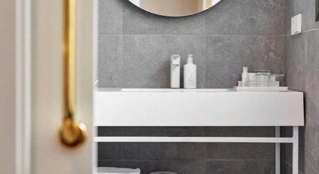 Четырёхместный семейный номер Standard Room Mate Cosmo - City Centre, Valencia