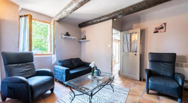 Villa de 3 chambres avec piscine privee jardin clos et wifi a Fayence, Забронировать Вилла Отели Файанс с парковкой, Парковка
