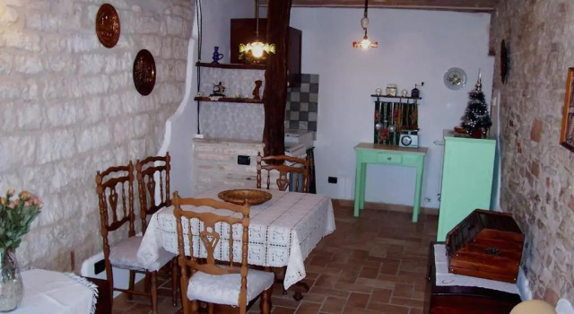 Nelle Mura Del Castello, Varaa Hotelli Fossato di Vico Umbria