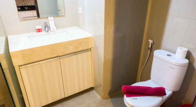 H Residence Modern Furnished 18th Floor Unit 30 by Travelio, Book Apartment Jakarta Jakarta Province