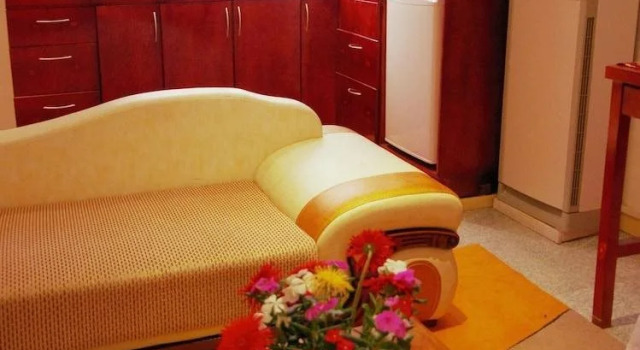 Robyanne's Lodge & Restaurant, Book Hotel Hotels in Tongatapu Island with Breakfast, Breakfasts