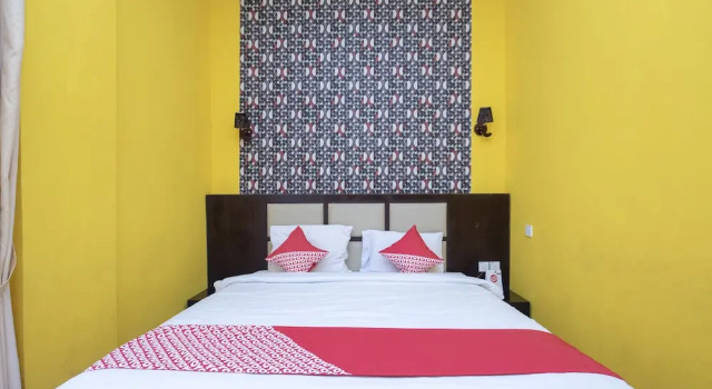 Номер Standard OYO 1164 Edotel Mahligai By Smkn 2 Tanjung Pinang