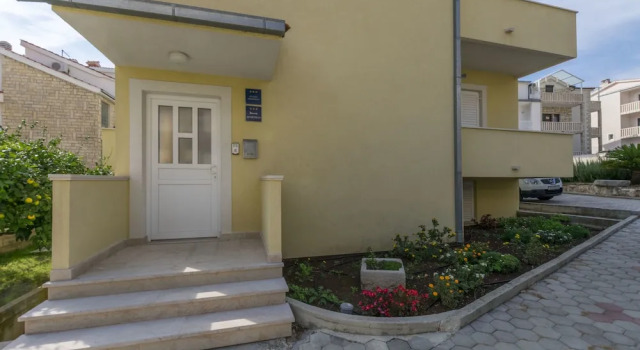 Apartments Srecko, Book Lejlighed Hoteller i Split Region med parkering, Parkering