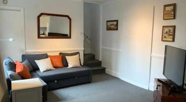 Апартаменты BookedUK - Large Cosy Cottage
