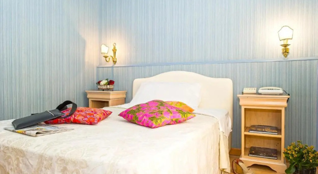 Номер Standard Grande Albergo Quattro Stagioni