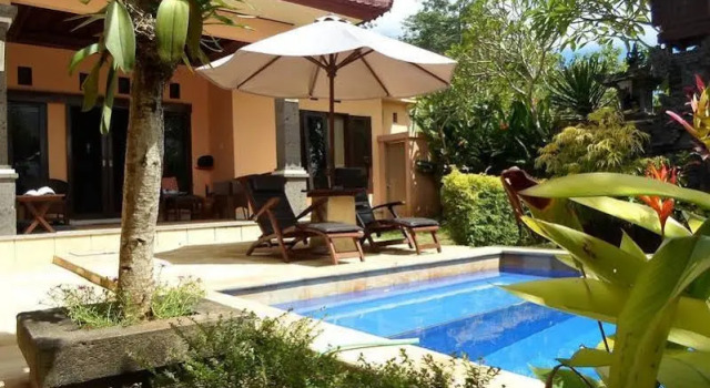 Bali Holiday House, Забронировать Отель Семиньяк Бадунг