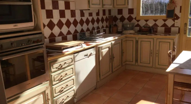 Вилла nice home rental in the hearth of the village mouriès, in the natural park of the alpilles