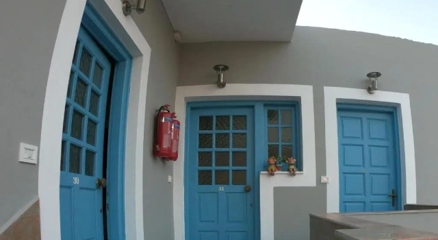 Апартаменты с балконом Yannas Apartments