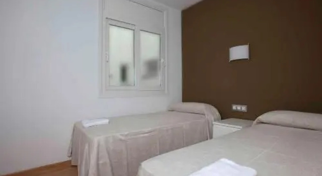 Apartamentos Sunway Talaia, Забронировать Апартаменты/квартира Отели Ситжес с бассейном, рядом с La Bassa Rodona Beach, Бассейн