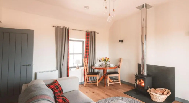 Monkstadt No 5 - MacQueen Cottage