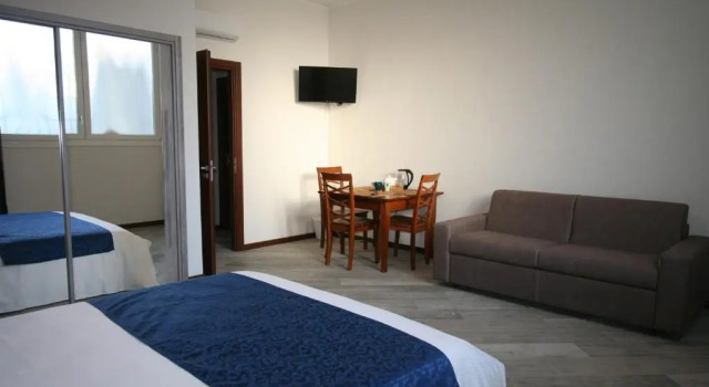 Люкс Deluxe SanSiroFiera Rooms
