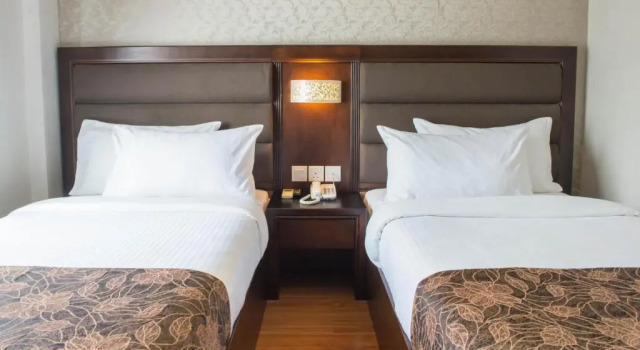 O podwyższonym standardzie dwuosobowy pokój Castello Hotel