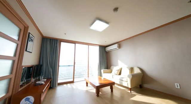 Jung-ang Hitz Condo, Buchen Sie Hotel Namwon Jeollabuk-Do