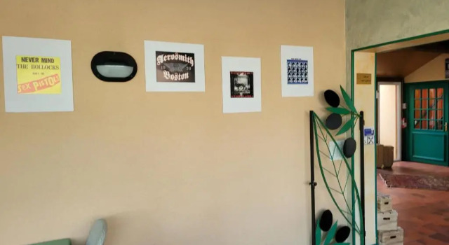 Auberge De L'Olive, Boek Hostel Hotels in Franche-Comte met ontbijt, Ontbijt