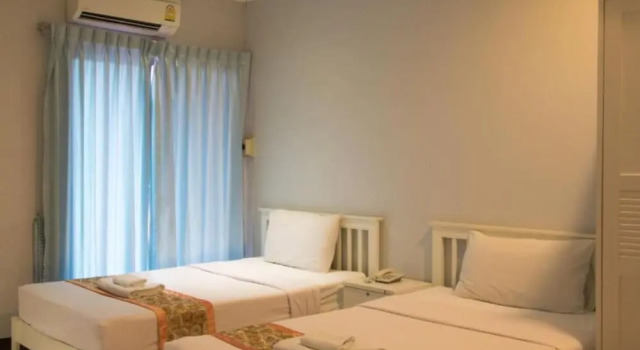 Двухместный номер Standard с балконом NIM SEE SENG Hotel