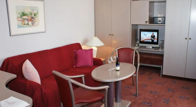 Трёхместный номер Standard Hotel Garni