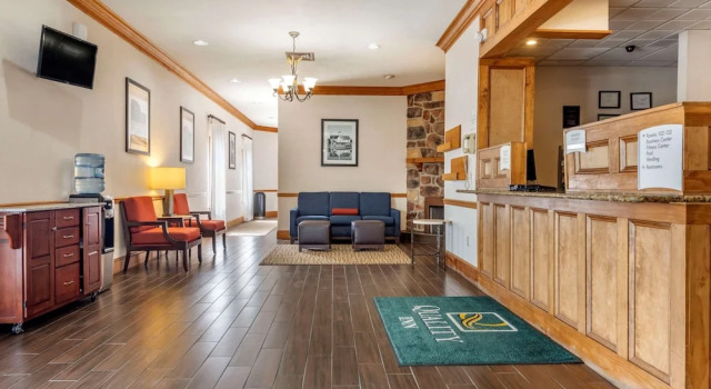 Comfort Inn Selinsgrove, Boek Hotel Hotels in Hummels Wharf met parkeren, Parkeren