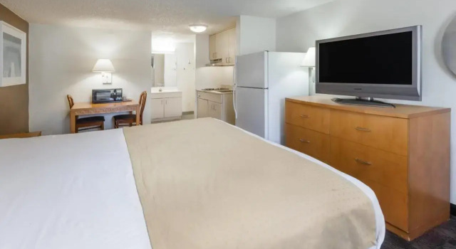 Motel 6 Flint, Брондау Мотель Flint Мичиган