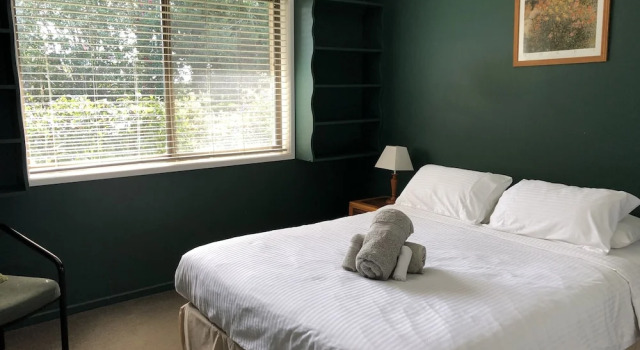 Maleny Mountain Retreat, 予約 ホテル Maleny Sunshine Coast