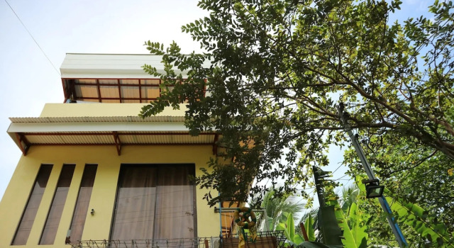 Guilly's Place, Book Hotel Oslob Cebu
