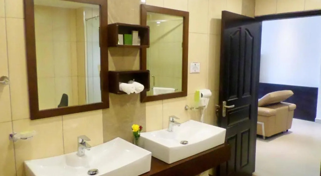 Люкс Presidential Отель Best Western Premier Garden Entebbe