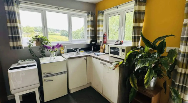 Студия The Cabin in Lifton With 1 Bedrooms and 1 Bathrooms