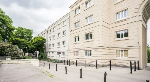 oompH Warsaw Big Apartment near Old Town, Забронировать Апартаменты/квартира Отели в центре Варшавы, в центре
