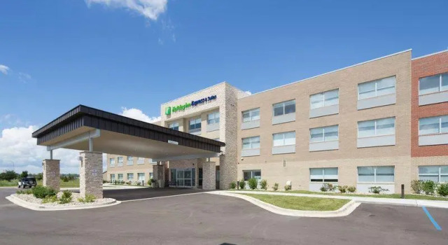 Люкс с 2 комнатами Holiday Inn Express & Suites - Gaylord by IHG