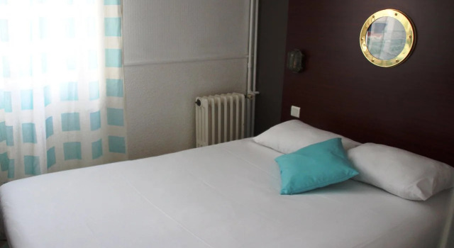 Les Gens de Mer, Rezerwuj Hotel Lorient 