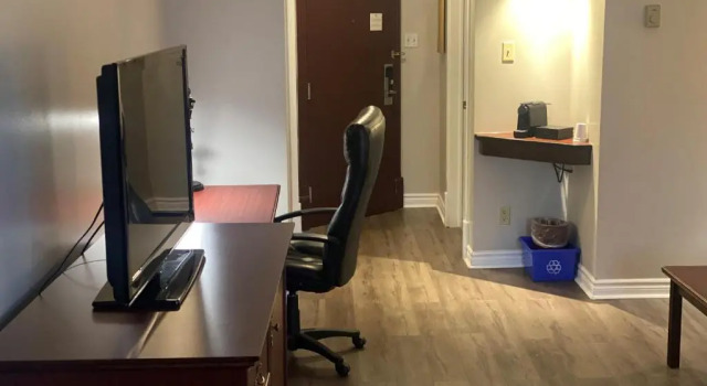Номер Standard Le Parc Gatineau, Tapestry Collection by Hilton