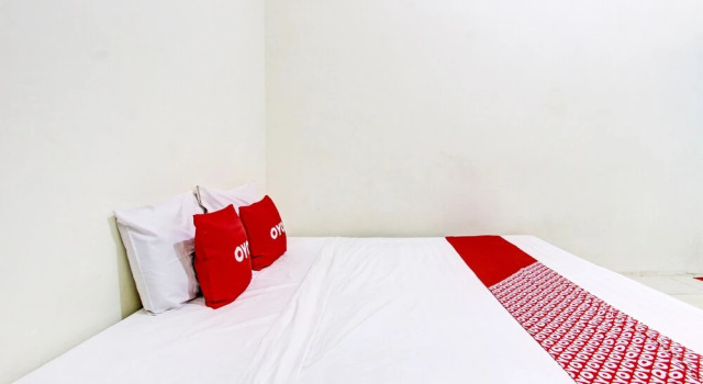 Económica quarto Hotel O Guest House Cemara 2