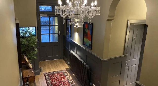 Irvine Guest House, Забронировать Гостевой дом Гостевые дома Эрвин, Гостевой дом