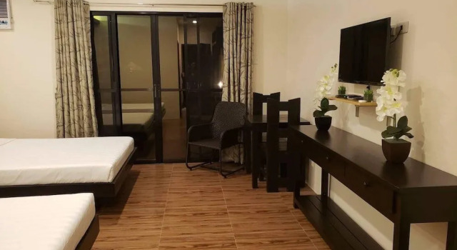 A&A Garden Suites, Забронировать Отель Амадео Кавите