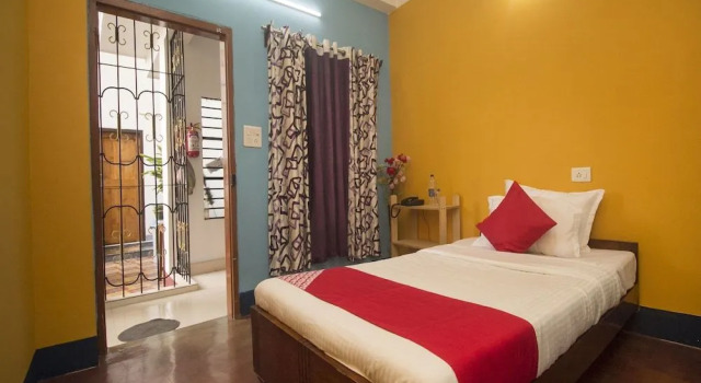 OYO 15844 Comfort Zone, Réserver Hôtel Bagdogra West Bengal