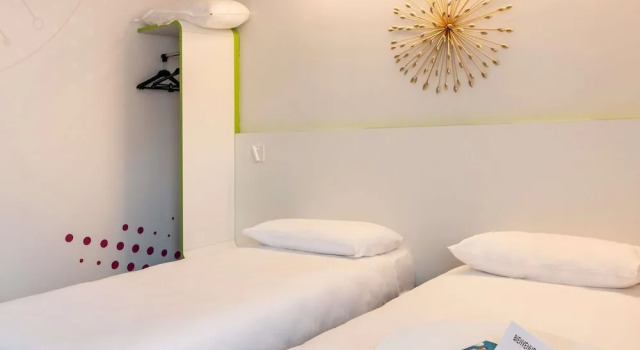 Двухместный номер Standard ibis Styles Fougeres