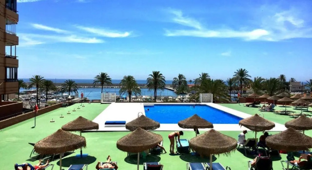City Centre Vacation ! With sea and mountain views in the heart of Fuengirola