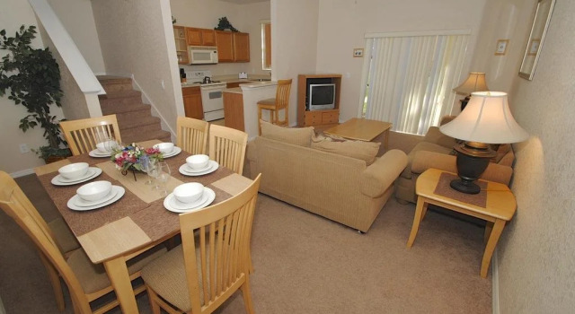 R316CAM Topsy Turvey Place 4 Br villa by RedAwning