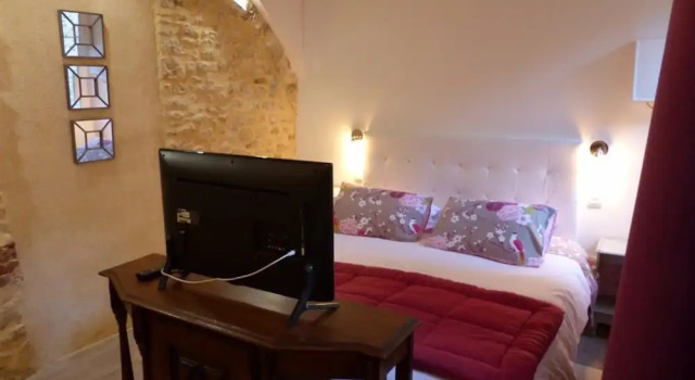 Двухместный номер Deluxe с видом на внутренний двор Chambre dhôtes Logis de Saint Jean