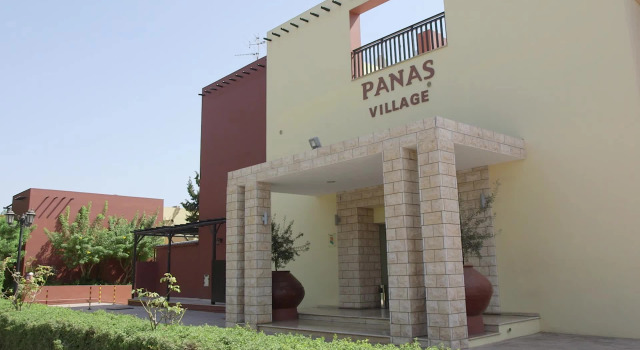 Panas Holiday Village
