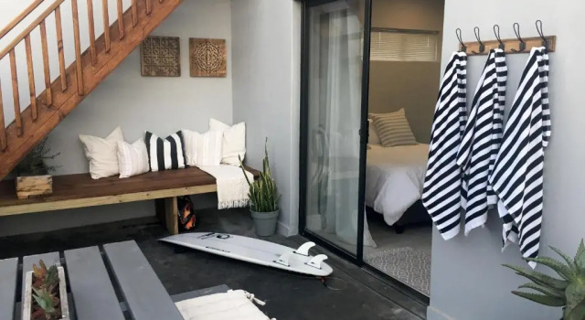 Lower Point Surf Studio, Забронировать Отель Отели Route 62 с завтраком, Завтраки