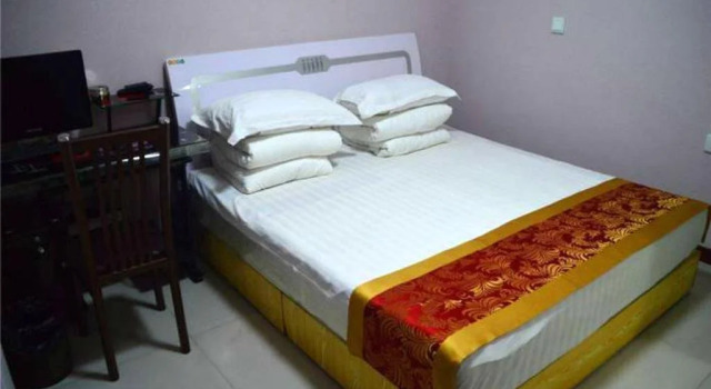 Yingxian Yixin Express Hotel, Prenota Hotel Hotel a Shanxi con parcheggio, Parcheggio
