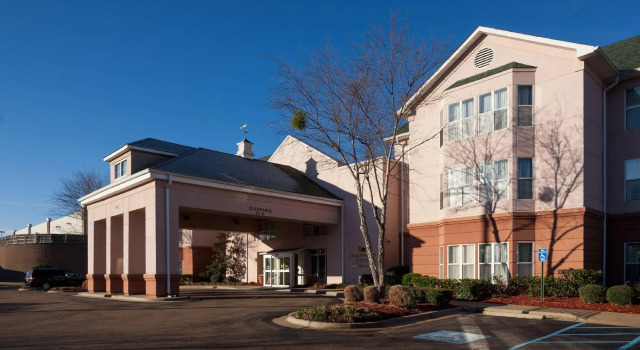 Кровать в общем номере Homewood Suites by Hilton Jackson-Ridgeland